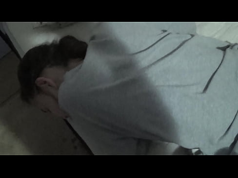 ❤️ 在她睡覺的時候乾了一個甜心 肛色情 在 zh-tw.oldsex.ru
