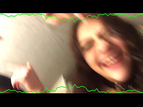 ❤️ 兩個性感的黑髮情感內褲保持混蛋古怪的婊子 肛色情 在 zh-tw.oldsex.ru